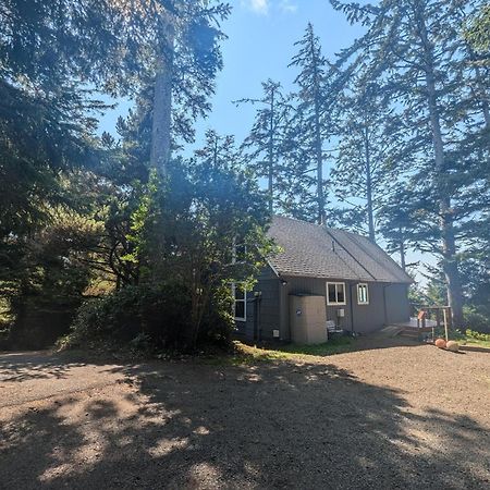 The Cedar House Villa Otter Rock Bagian luar foto