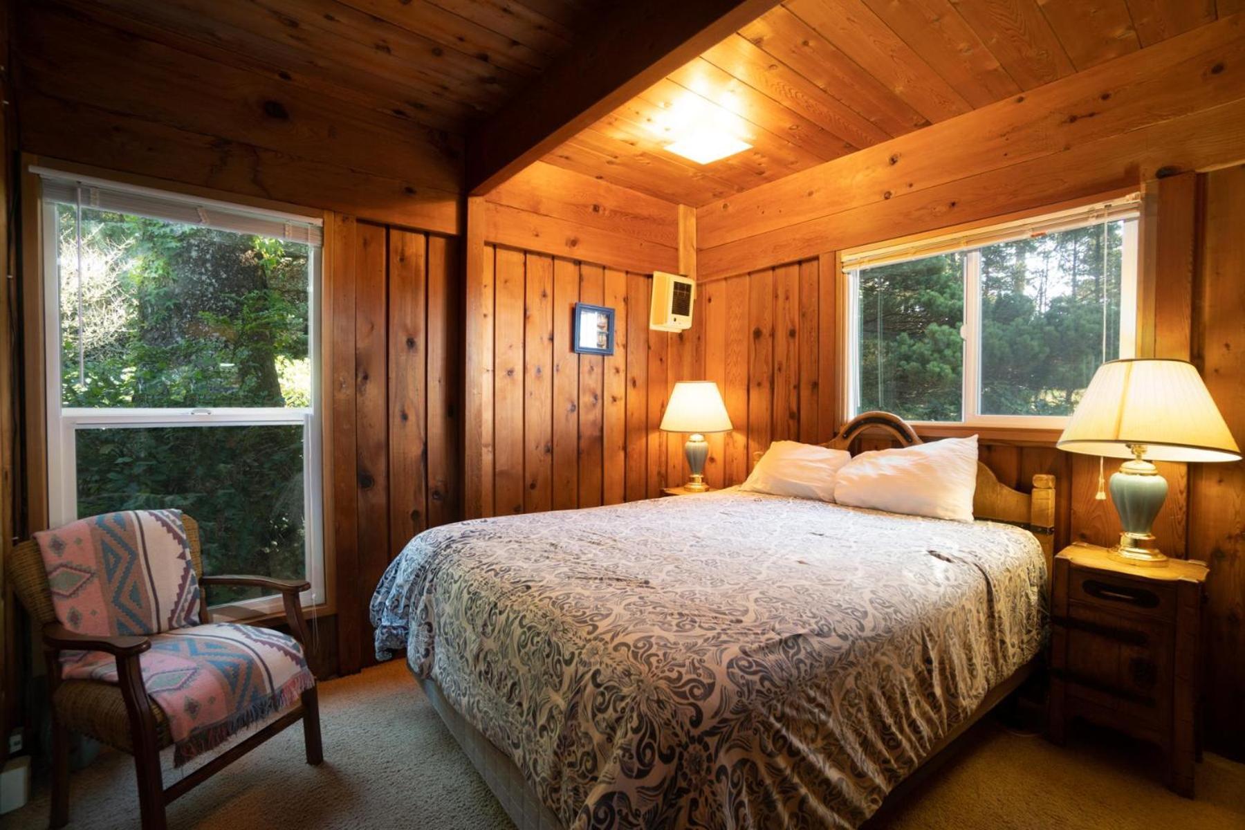 The Cedar House Villa Otter Rock Bagian luar foto